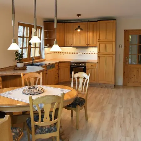 Apartament Haus Alpenrose Zum Vic