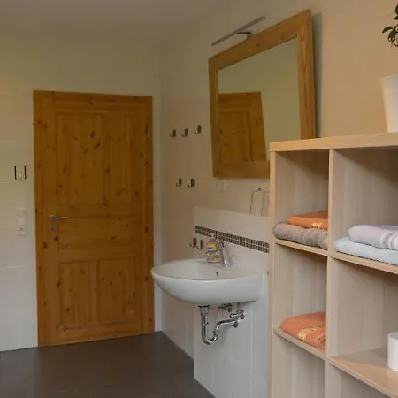 Apartament Haus Alpenrose Zum Vic Wermelskirchen