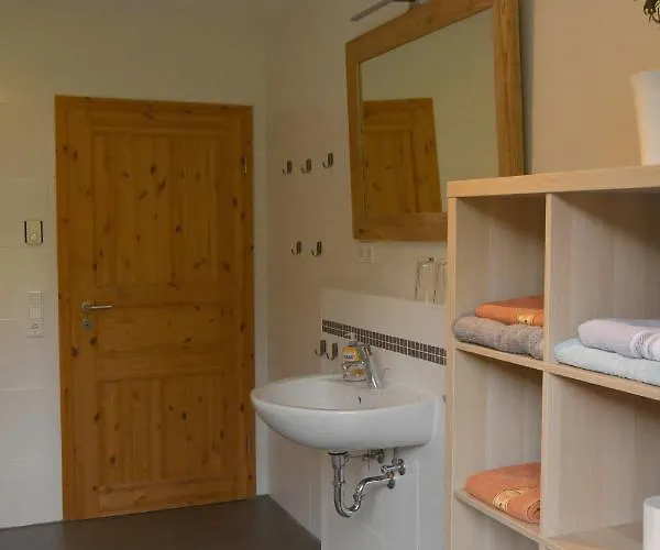 Appartement Haus Alpenrose Zum Vic Wermelskirchen